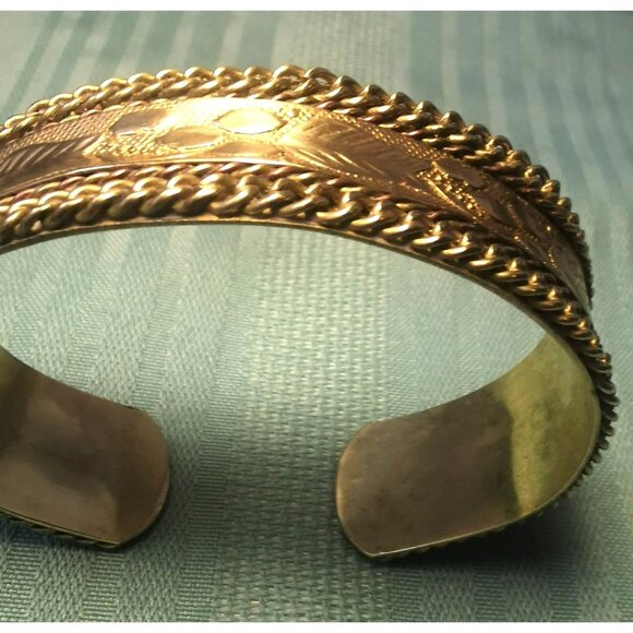 Etched Brass Cuff Bracelet Wide Boho Statement Cuff with Chain Border Vintage - Picture 6 of 10